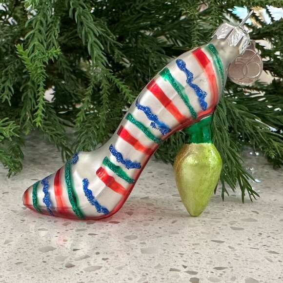 Department 56 High Heel Show Mini Ornament PERFECT - Picture 6 of 7